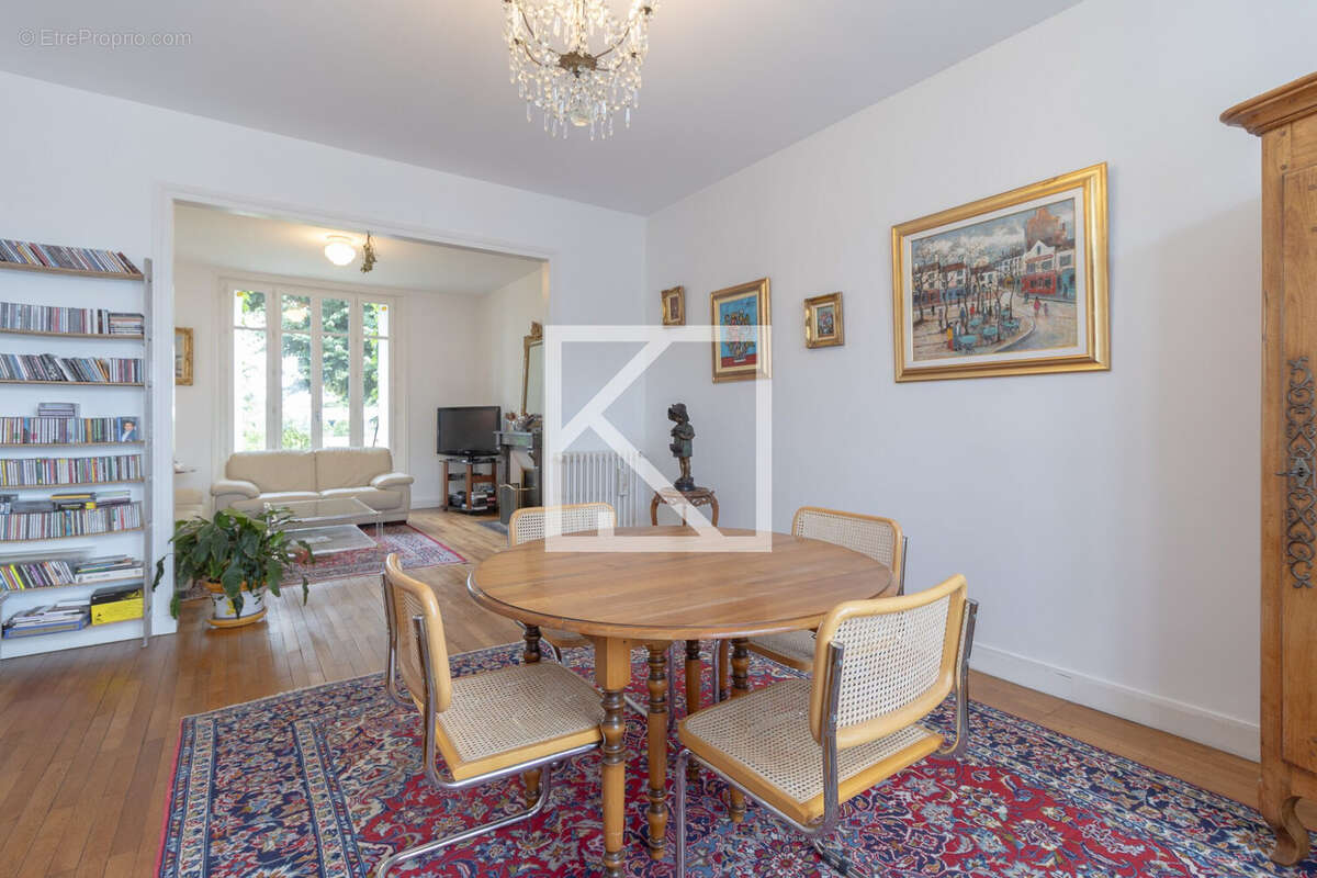 Maison à MORTAGNE-SUR-SEVRE