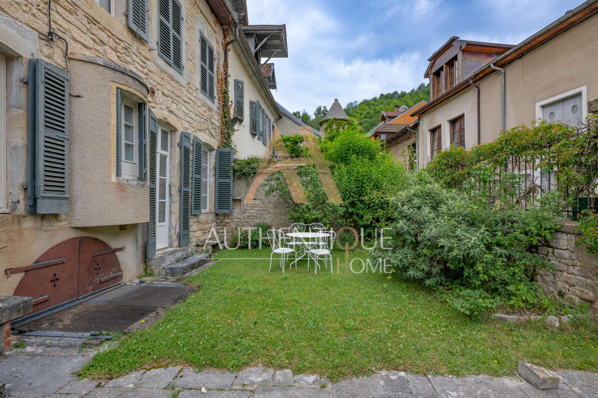 Magnifique maison de maître à Mouthier hautepierre - photo 24