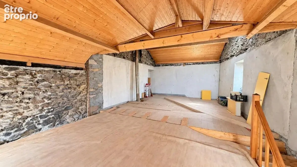 Maison 135 m² à réinventer – Un potentiel exceptionnel sur 3 niveaux - photo 4
