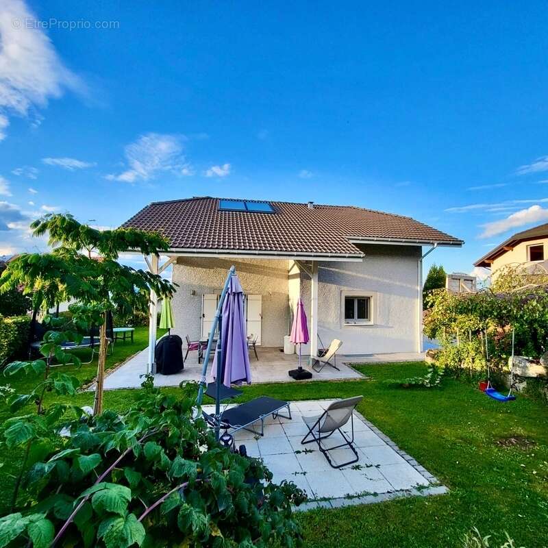 Maison à NEUVECELLE