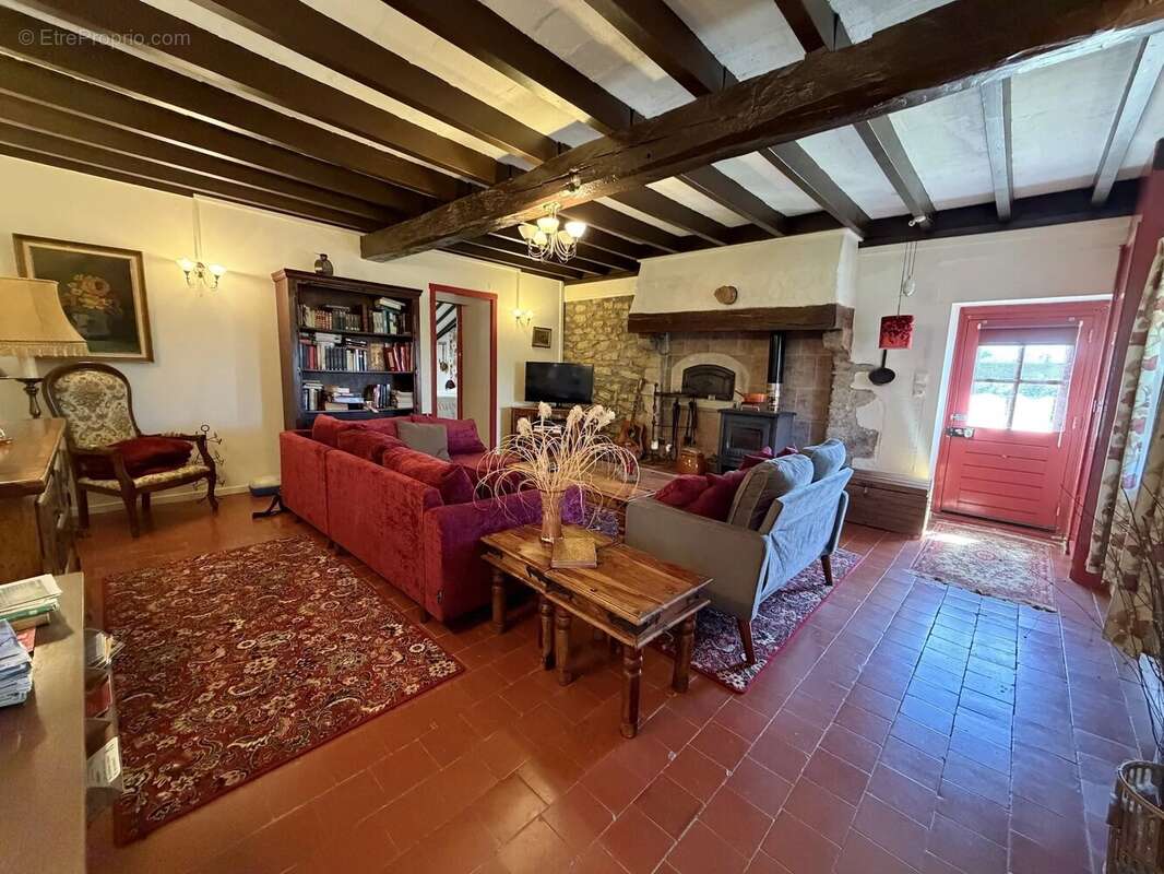 Maison à CHOUGNY