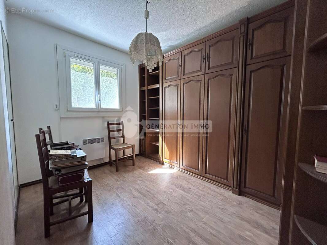 Maison à SAINT-MARTIN-DE-CRAU