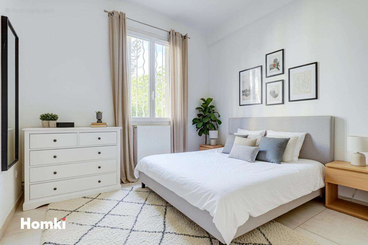 Appartement à MARSEILLE-8E