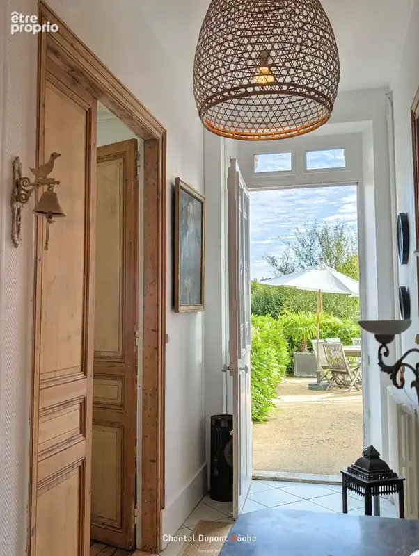 CHARTRES GRAND PRES - Somptueuse maison fin XIXème avec 8 chambres et garage ! - photo 10