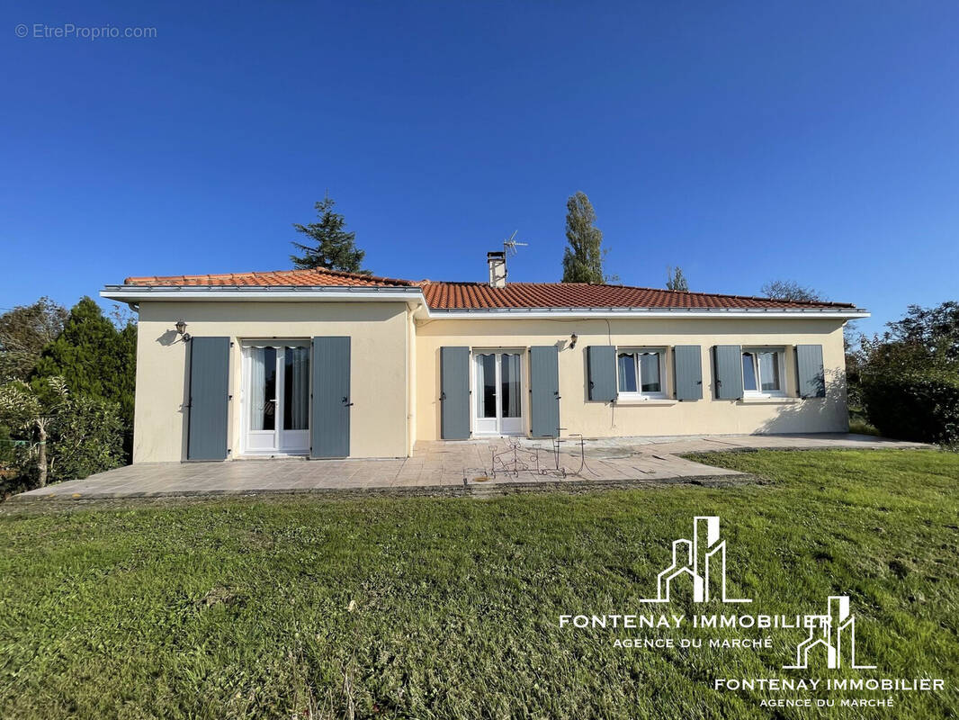 Maison à FONTENAY-LE-COMTE