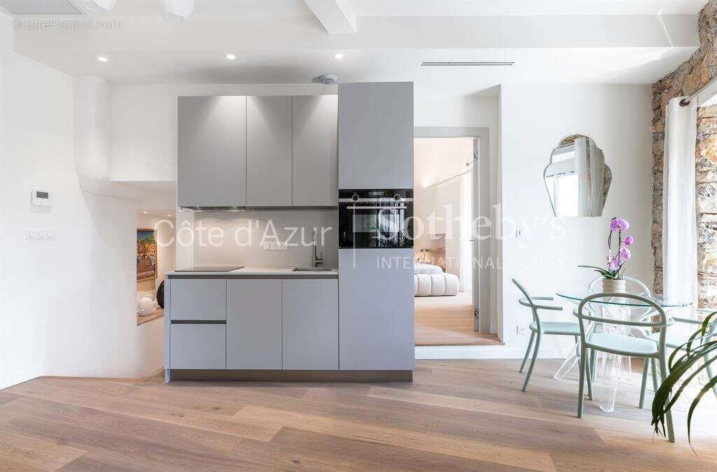 Appartement à VILLEFRANCHE-SUR-MER