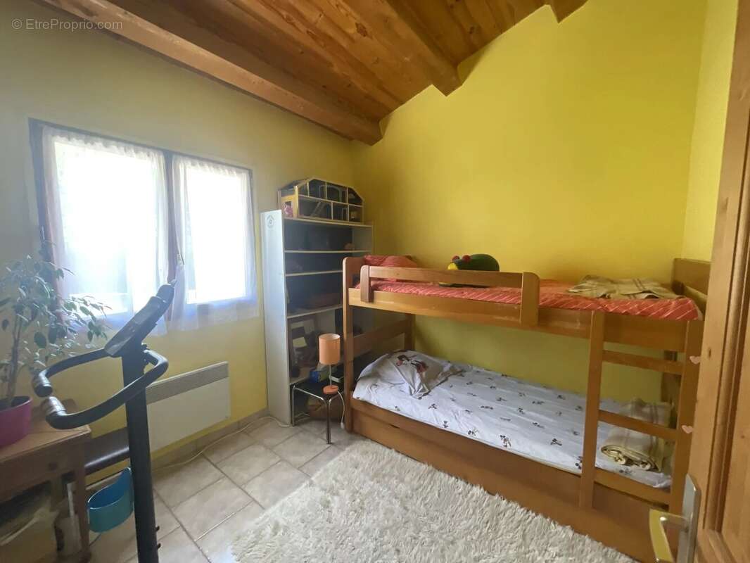 Maison à BERRE-LES-ALPES