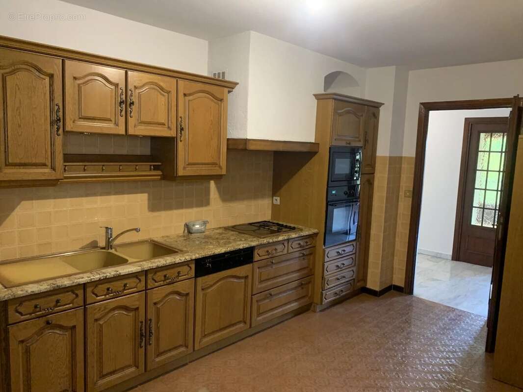 Appartement à ECHIROLLES