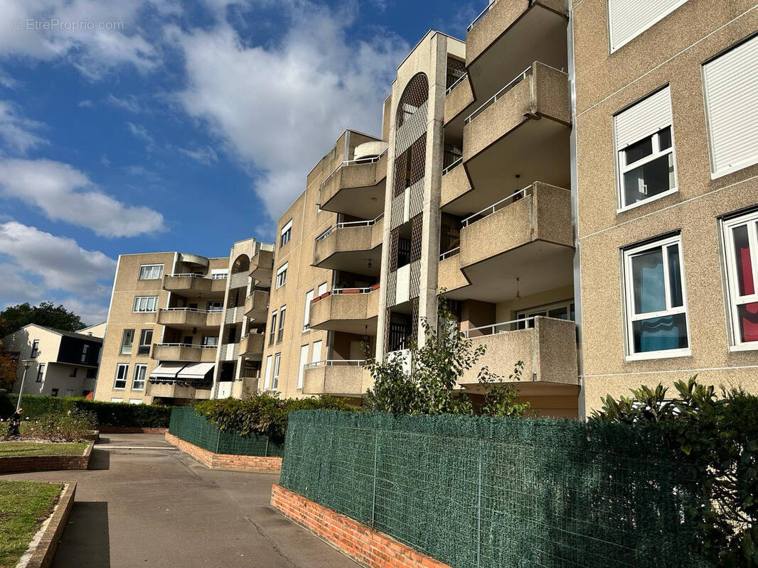 Appartement à RIS-ORANGIS