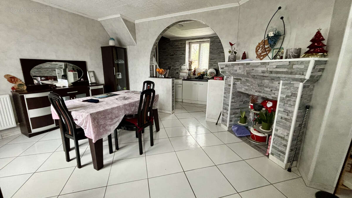 Maison à SOISSONS