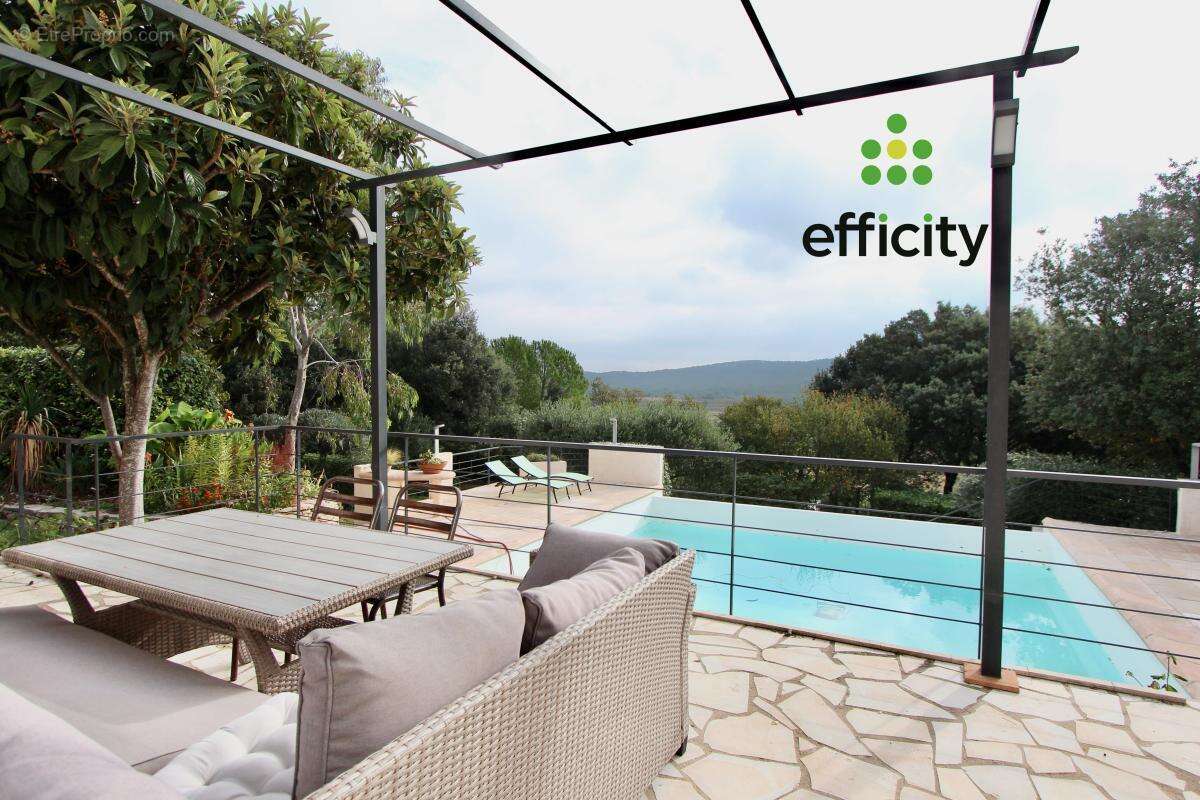 Maison à SAINT-MATHIEU-DE-TREVIERS