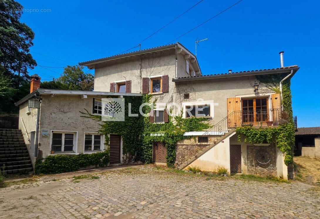 Maison à BRUSSIEU