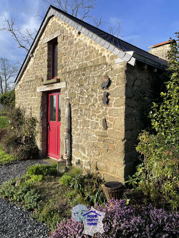 Maison à MAYENNE