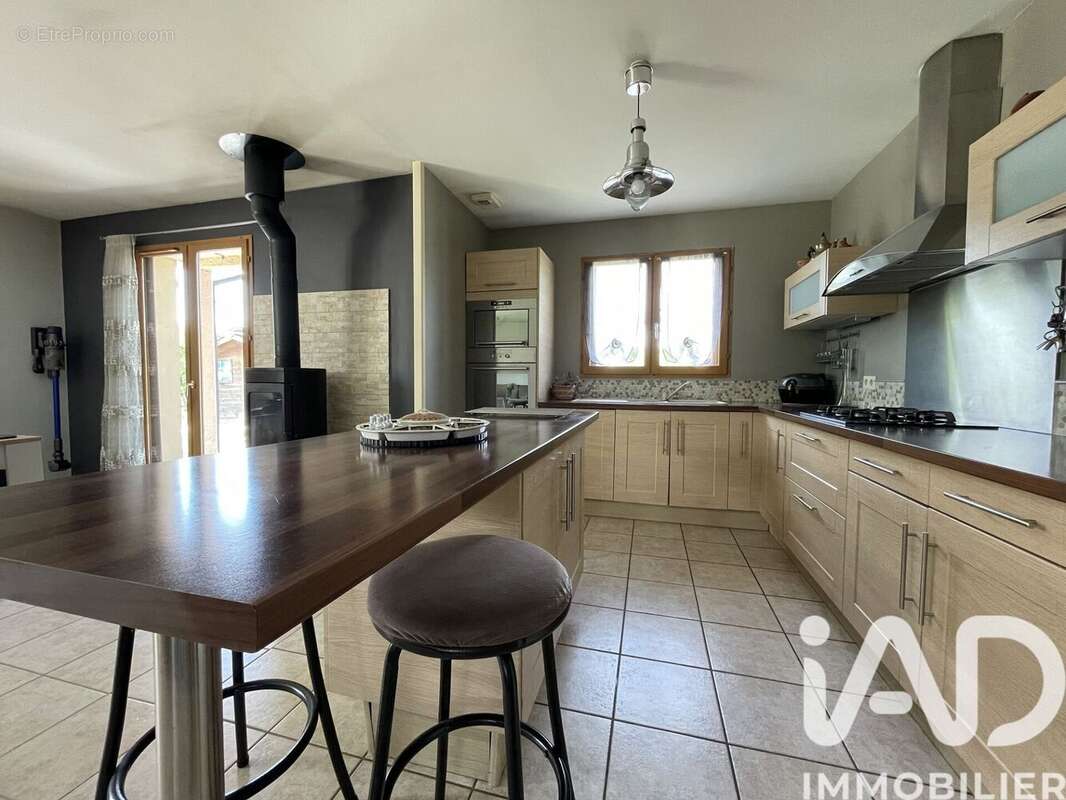 Photo 6 - Maison à IZEAUX