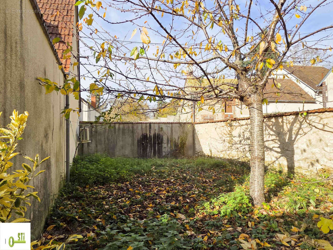 Photo 2 - Maison à CHATILLON-COLIGNY