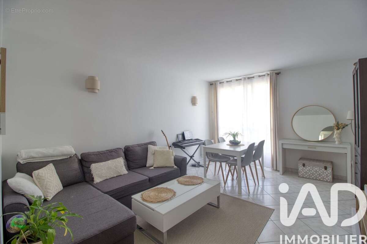 Photo 2 - Appartement à TAVERNY