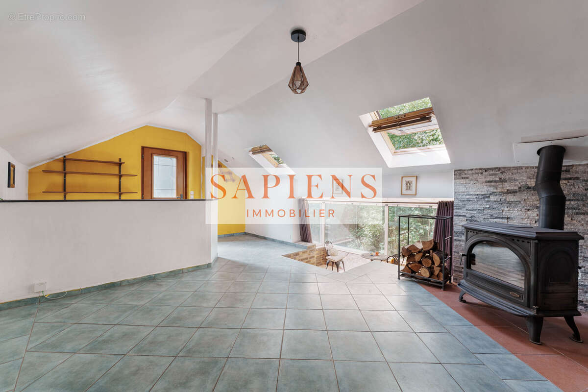 Maison 58 m² à Esbly  - photo 2