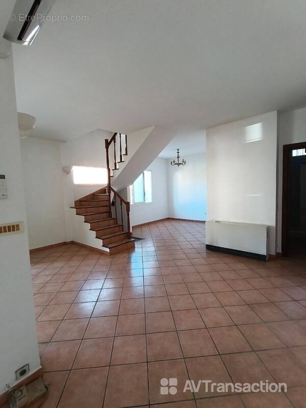 Maison à MARSEILLE-9E