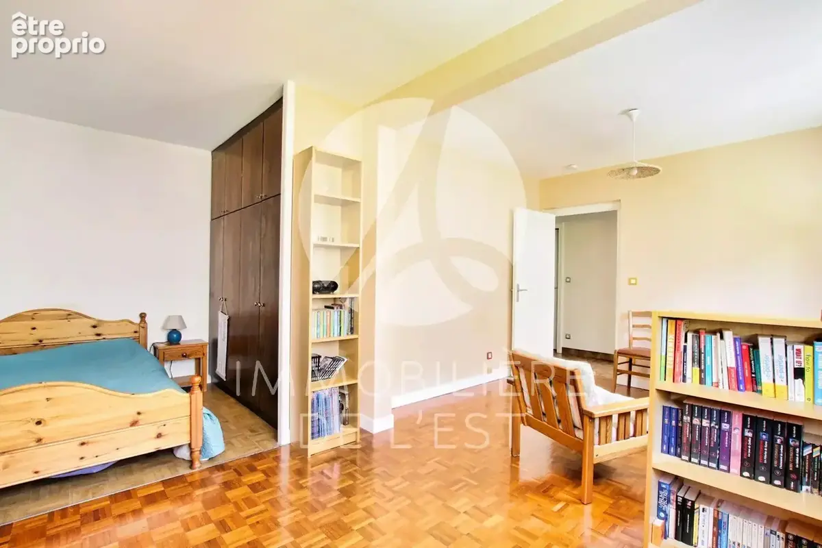 T1 bis - monplaisir - 38m² - photo 2