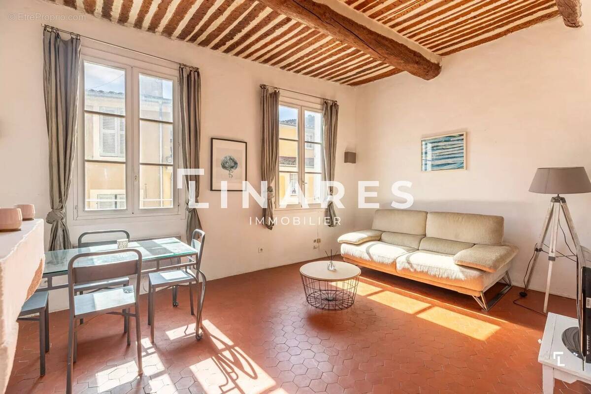 Appartement à AIX-EN-PROVENCE