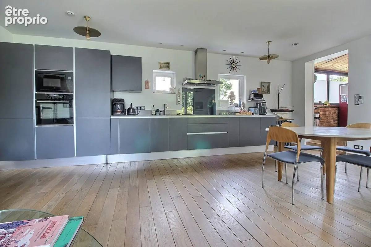 Maison 159 m² à Issy-Les-Moulineaux  - photo 4