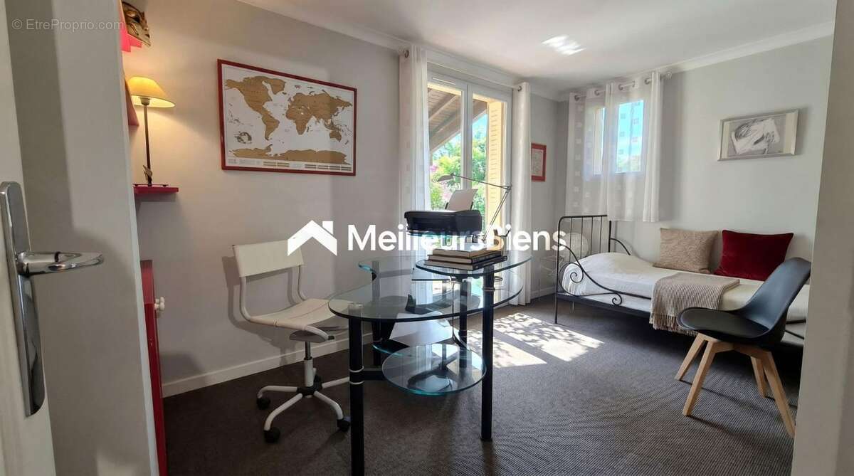 Maison à CLERMONT-FERRAND