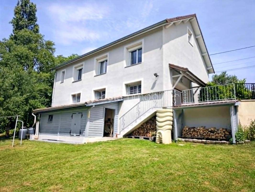 Maison à BUSSY-ALBIEUX