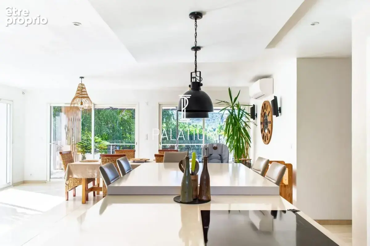 Superbe villa contemporaine dans le village de Claret - photo 8