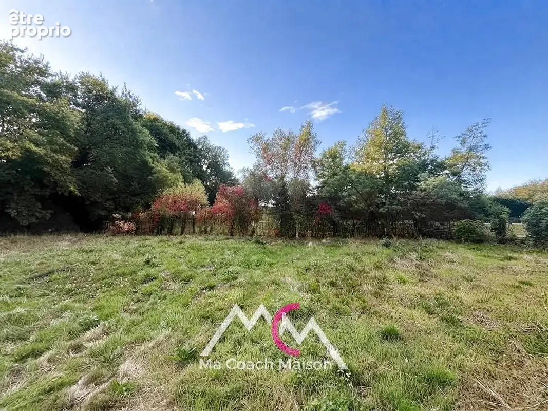Photo Terrain à La Chapelle-Des-Marais au prix de 79 000€