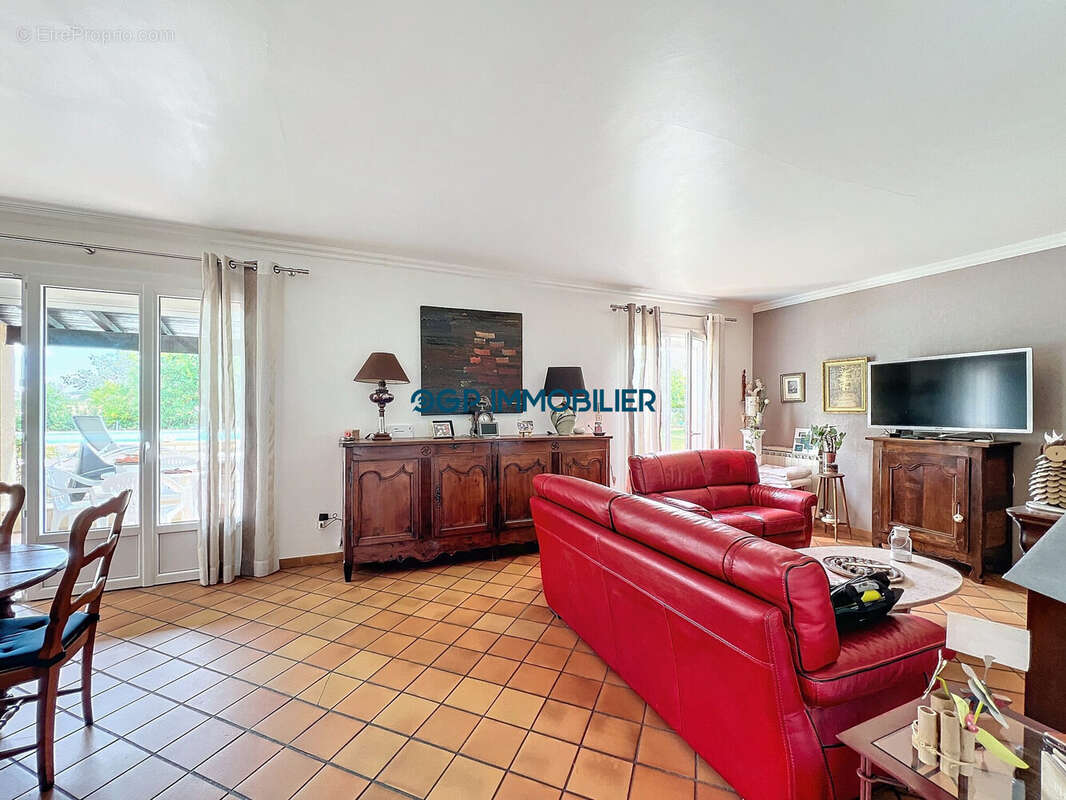 Maison à SAINT-SULPICE