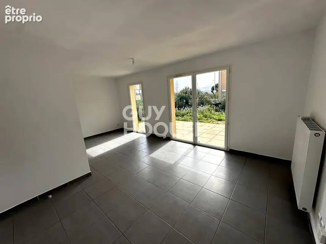 Porte d'Espagne Maison F4 de 81 m² en 3 faces avec garage et parking - photo 4