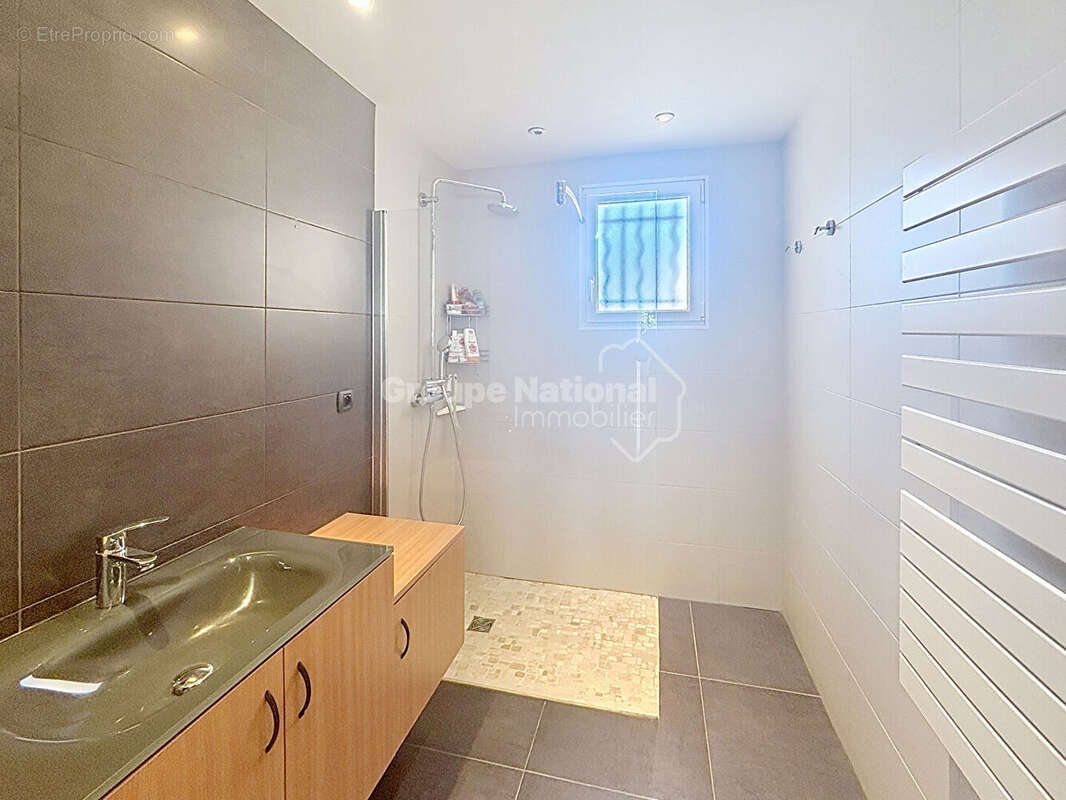 Appartement à PEGOMAS