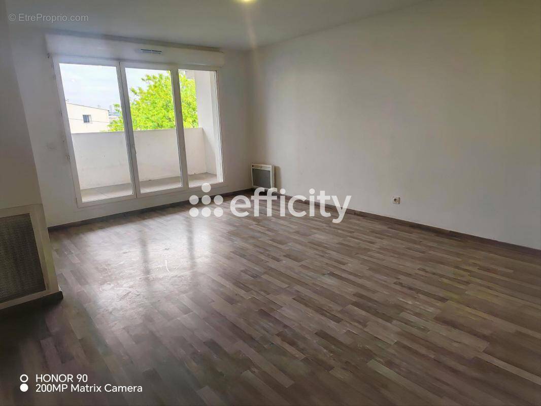 Appartement à MARSEILLE-15E