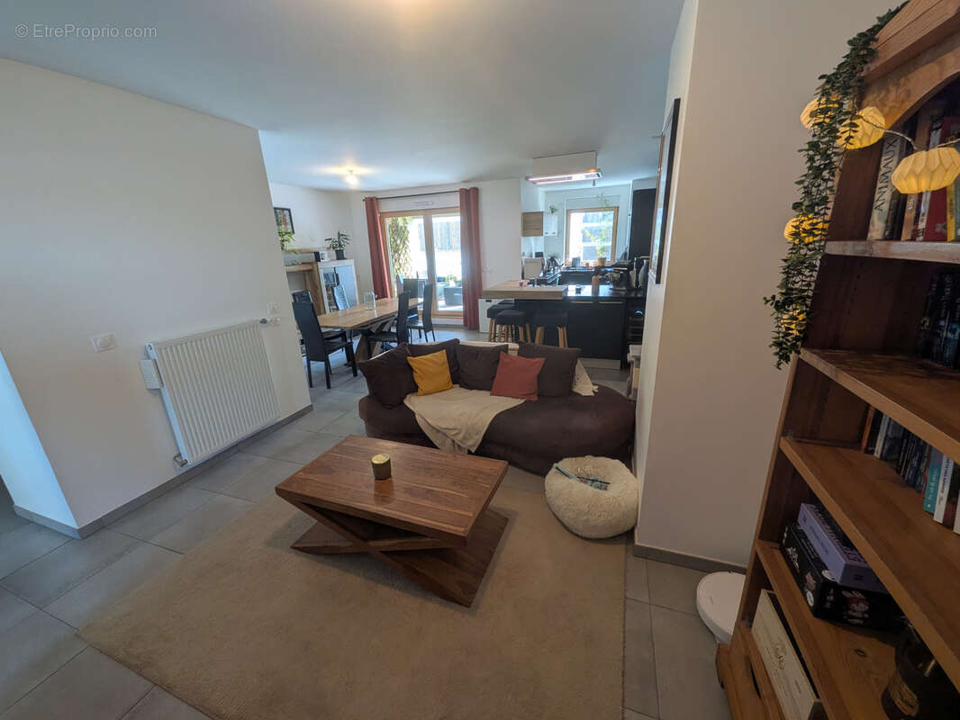 Appartement à VENISSIEUX