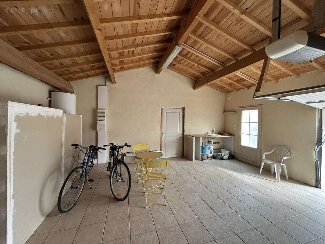 IMG9376 - Maison à SAINT-SYMPHORIEN