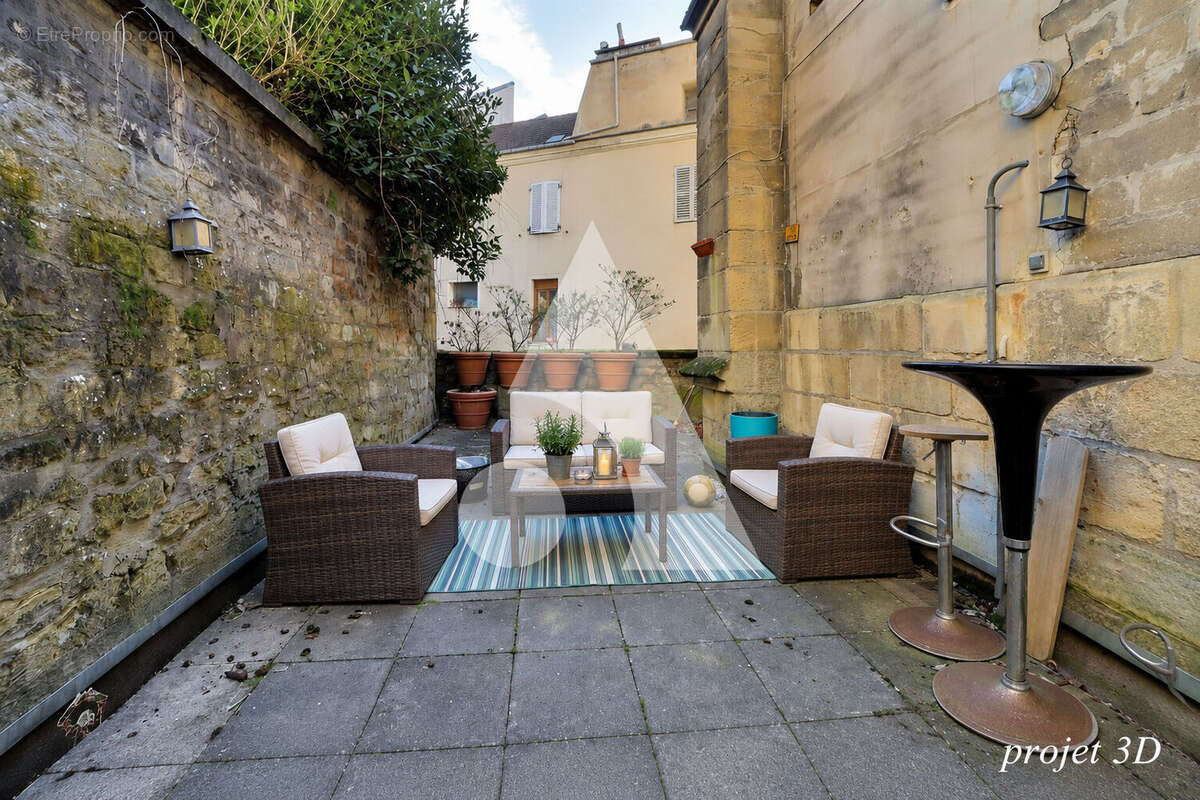 Hypercentre de Pontoise ? Appartement de charme avec exceptionnelle terrasse de 28 m² - photo 2