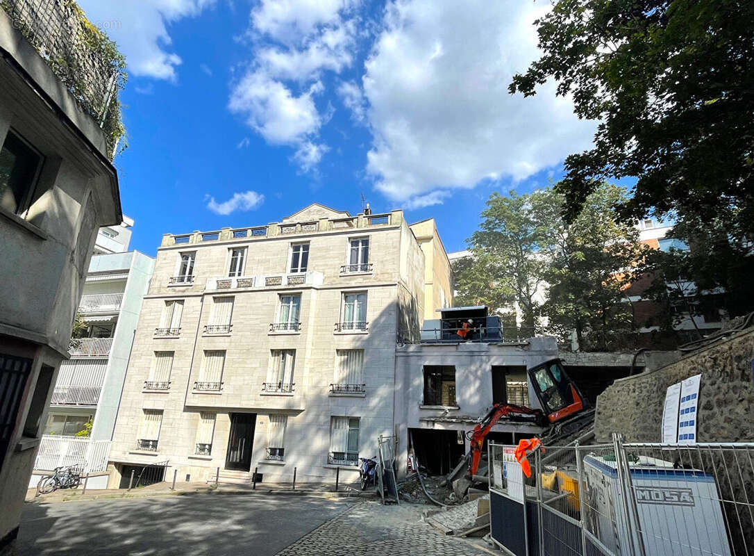 Appartement à PARIS-19E