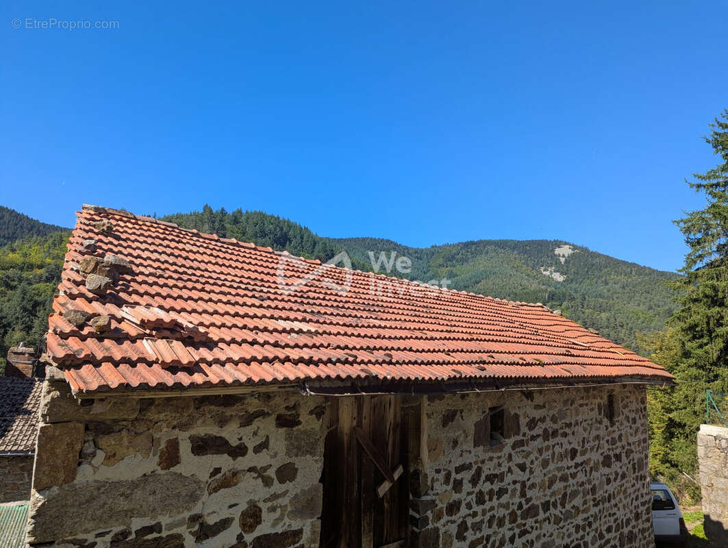 Maison à SAINT-JULIEN-VOCANCE