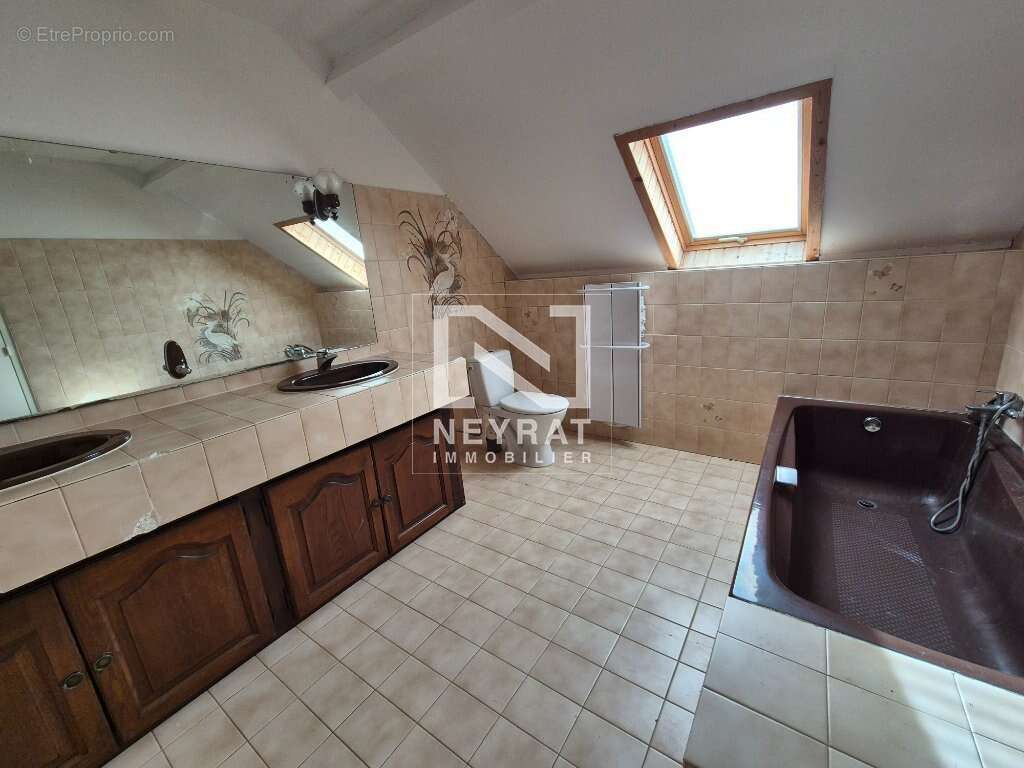 Maison à CHAGNY