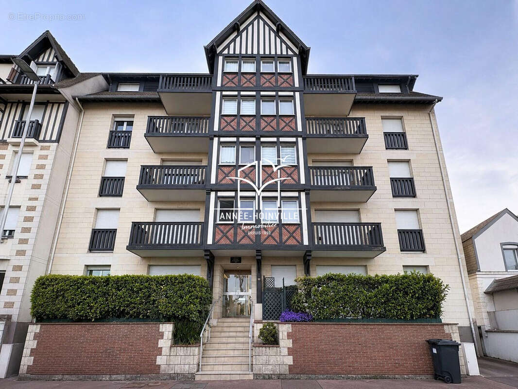 Appartement à DEAUVILLE