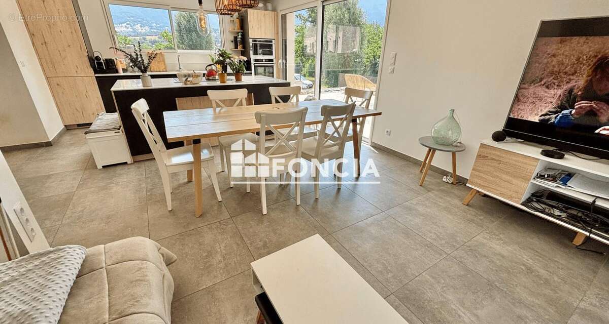 Entrelacs maison individuelle récente – 118 m² – DPE A - photo 7