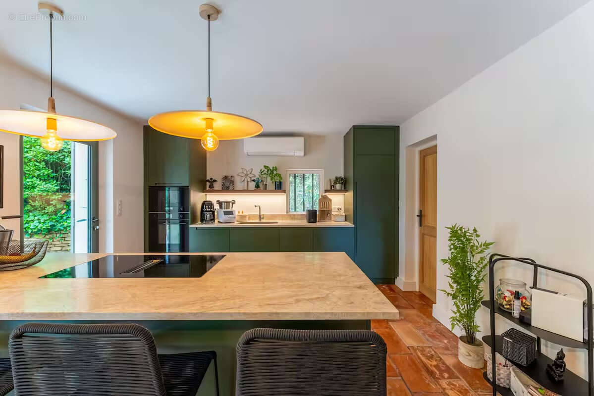 Maison à VILLENEUVE-LES-AVIGNON