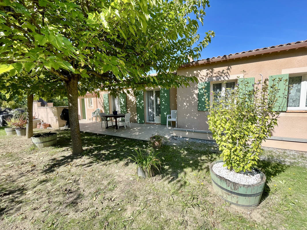 Maison à VAISON-LA-ROMAINE