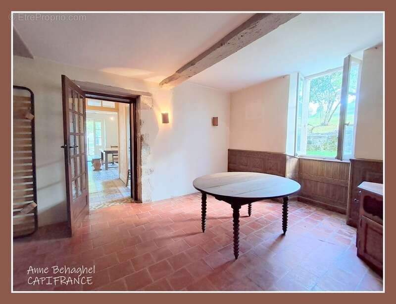 A vendre maison en pierre 162m2- 7 pièces SAINT MARTIN DE GOYNE (32) Dépendance- terrain 4000m2 - photo 8