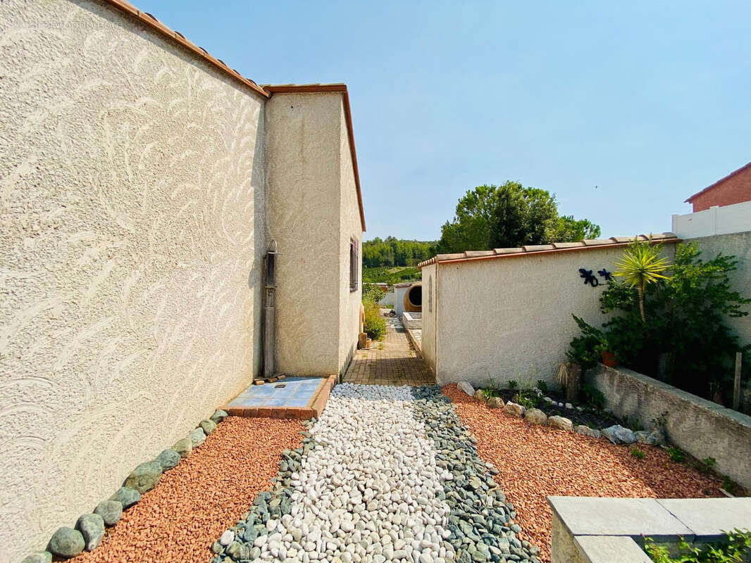 Maison à CASES-DE-PENE