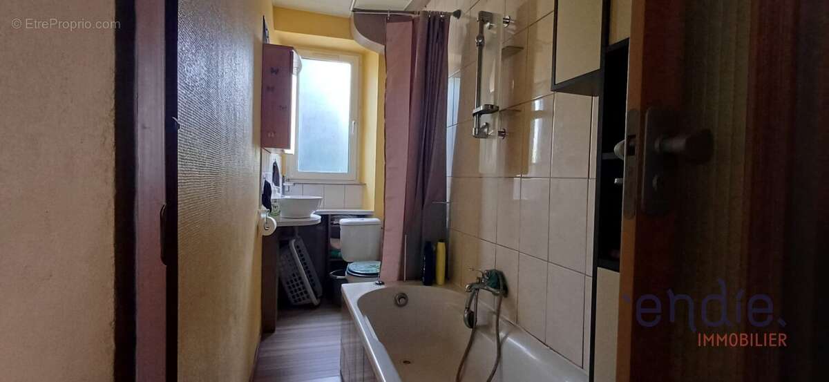 Appartement duplex 3 chambres  70,60 m²  Cave  Jardin commun  Cernay - photo 7