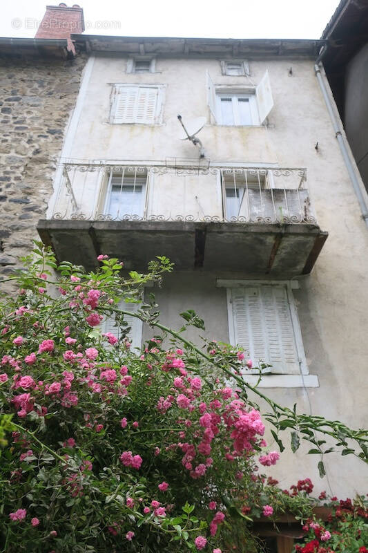 Maison à FERRIERES-SAINT-MARY