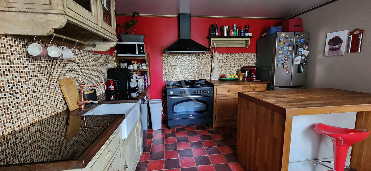 Maison à ROUILLE