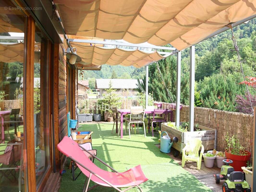 Appartement 93 m² à Bonneville  - photo 8