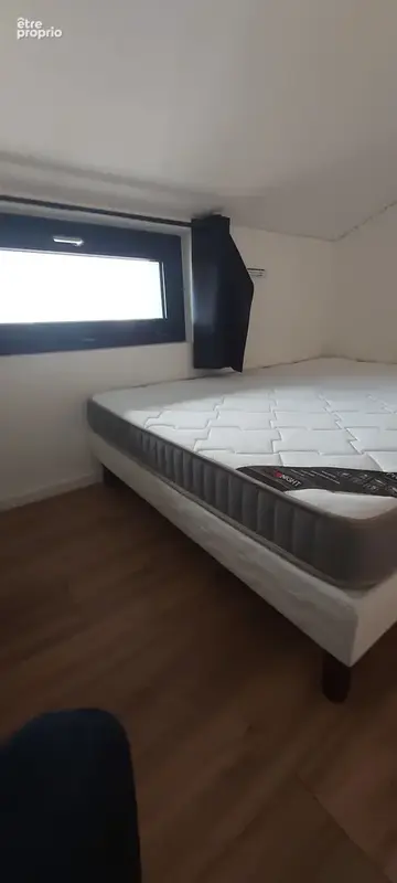 La roche sur yon - appartement duplex meublé 20m2 - photo 2